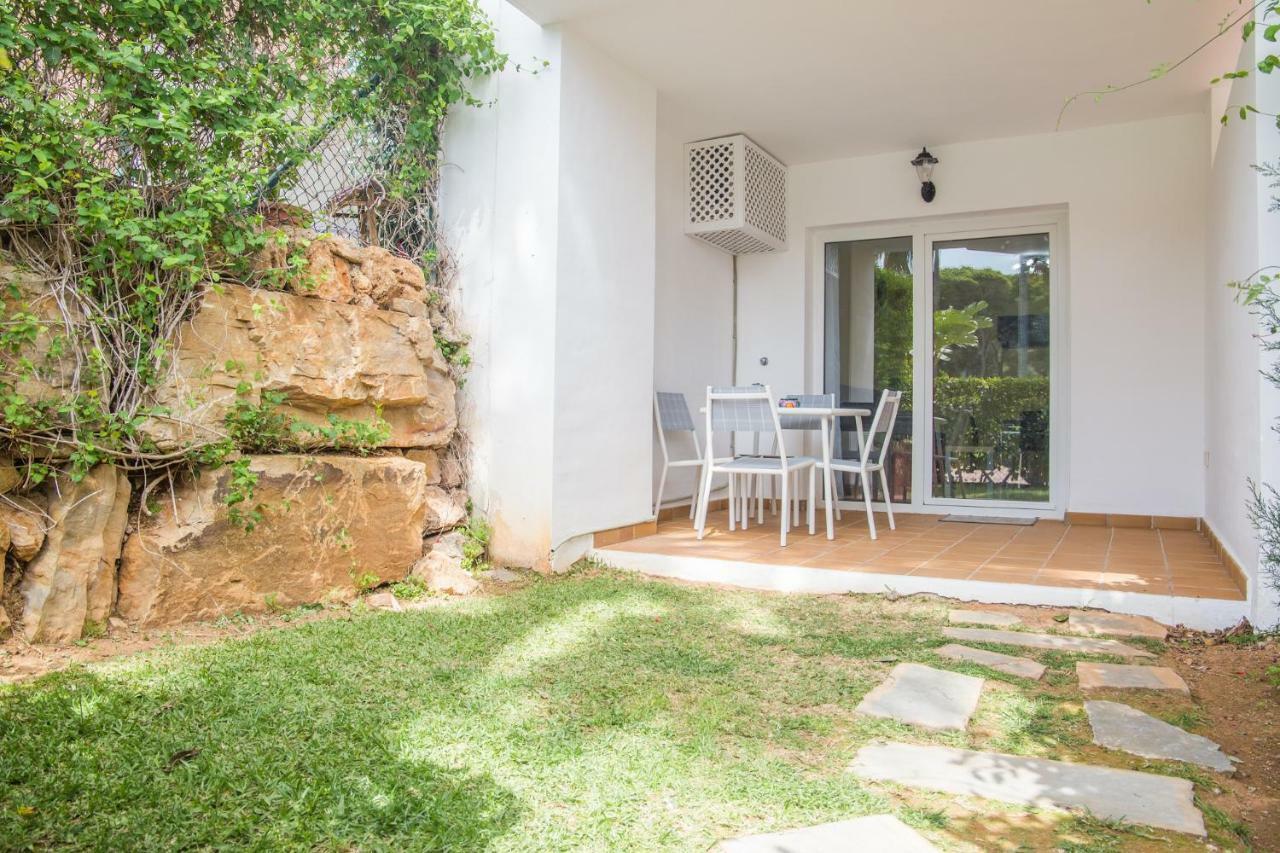 1Br Beachfront Complex - Mi Capricho Sitio de Calahonda ภายนอก รูปภาพ