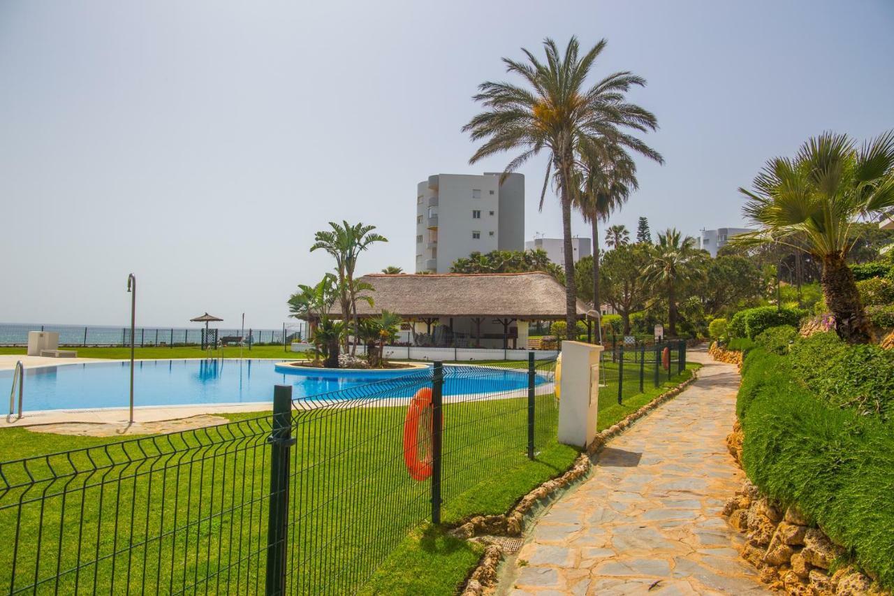 1Br Beachfront Complex - Mi Capricho Sitio de Calahonda ภายนอก รูปภาพ