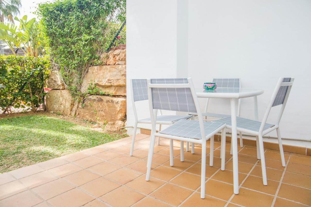 1Br Beachfront Complex - Mi Capricho Sitio de Calahonda ภายนอก รูปภาพ